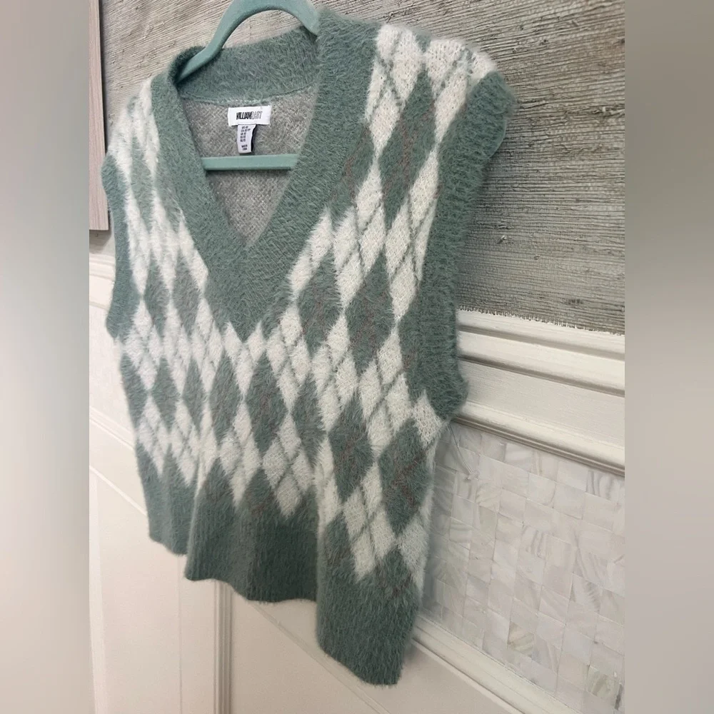 XS William Rast sweater vest argyle super soft green mint white pattern